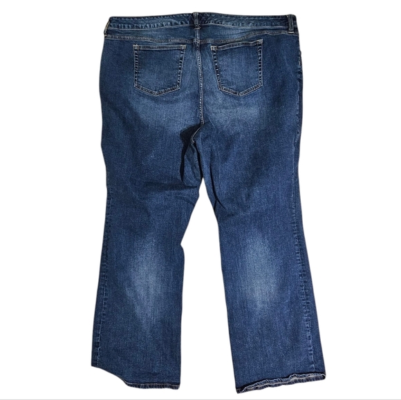 Torrid Relaxed Bootcut Distressed Denim Jeans size 26 - Picture 2 of 9